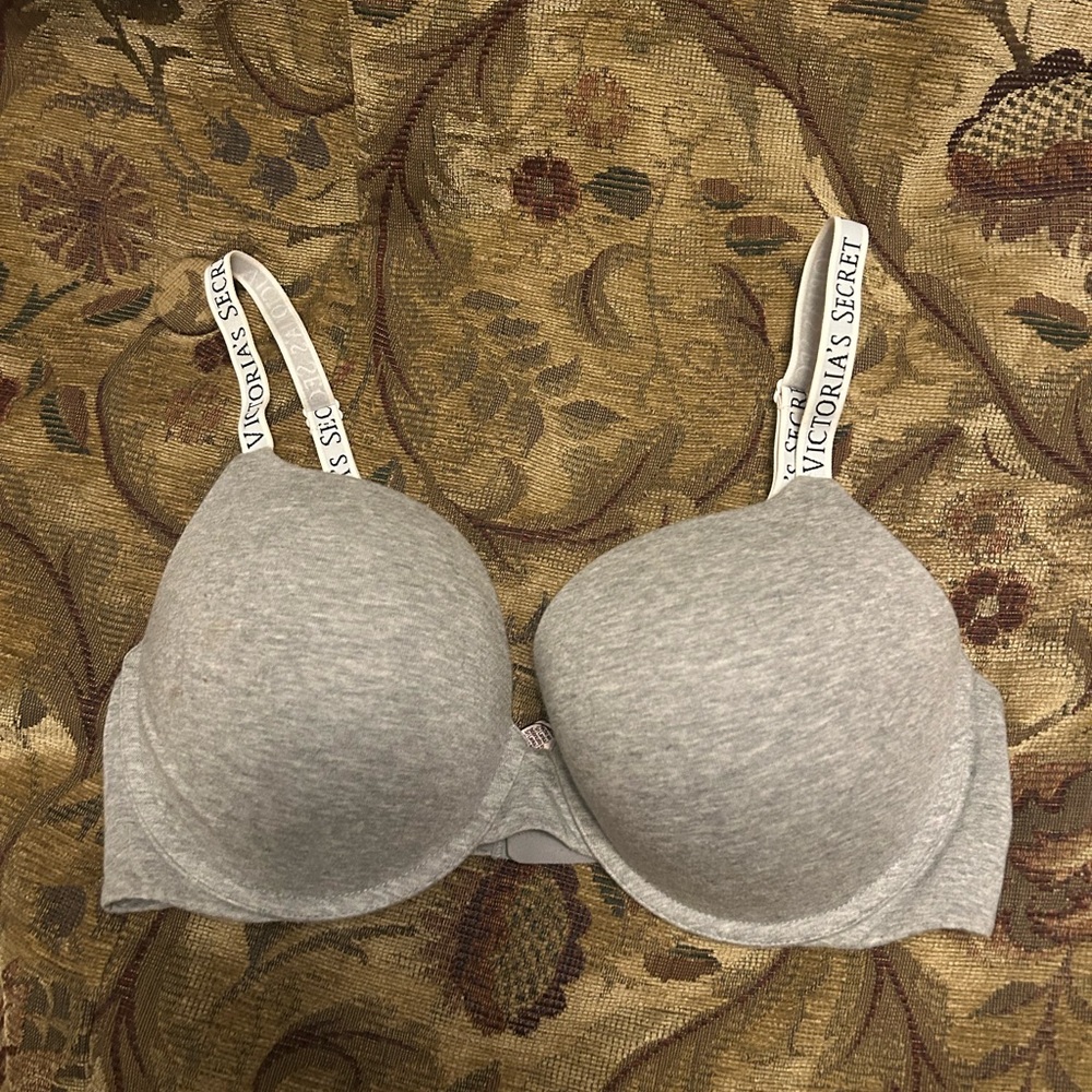 Victoria's Secret push up T-Shirt Bra